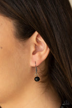 Load image into Gallery viewer, Bow Before The Queen - Black