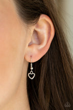 Load image into Gallery viewer, Hearty Heirloom - Purple
